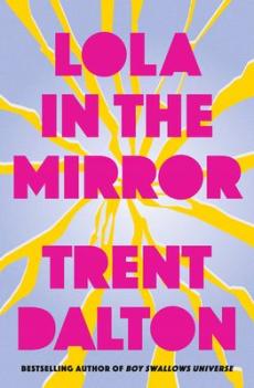 Lola in the mirror